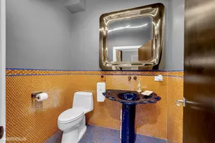 461 W Melrose St, Chicago, IL 60657 - Photo 8