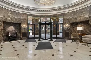 10 E Ontario St, Chicago, IL 60611 - Photo 2