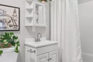 4120 4th St, East Moline, IL 61244 - Photo 16