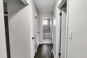 406 N Park Dr, Glenwood, IL 60425 - Photo 12