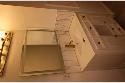 915 Hoban Avenue, Rockford, IL 61101 - Photo 12