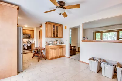 319 Jewel Avenue, Saint Charles, IL 60174 - Photo 10