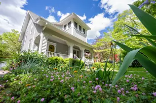 918 W Park Ave, Champaign, IL 61821 - Photo 2