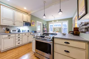 918 W Park Ave, Champaign, IL 61821 - Photo 10
