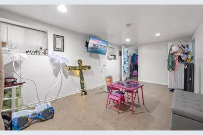 5349 W Fletcher Street, Chicago, IL 60641 - Photo 24