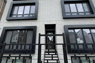 719 N Elizabeth St, Chicago, IL 60642 - Photo 2