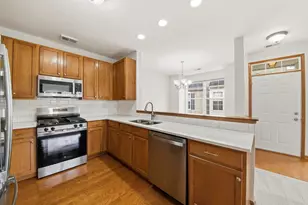 1426 Westhampton Dr, Plainfield, IL 60586 - Photo 6