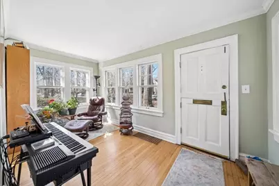 2437 Marcy Avenue, Evanston, IL 60201 - Photo 18