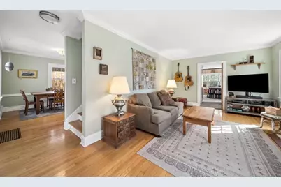 2437 Marcy Avenue, Evanston, IL 60201 - Photo 8