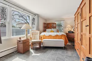 238 Frontage Road W, Northfield, IL 60093 - Photo 8