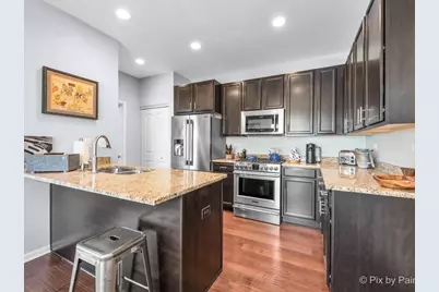 [Address not provided], Elgin, IL 60124 - Photo 8