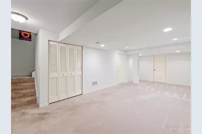 [Address not provided], Elgin, IL 60124 - Photo 22