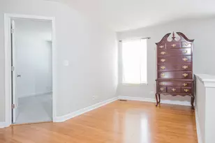 3138 Taunton St, Elgin, IL 60124 - Photo 10