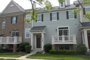 3138 Taunton St, Elgin, IL 60124 - Photo 1