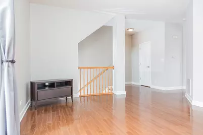 3138 Taunton Street, Elgin, IL 60124 - Photo 4