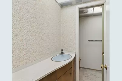 452 Lakeside Avenue, Crystal Lake, IL 60014 - Photo 20