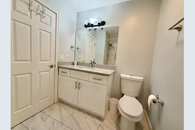 213 Vintage Lane, Buffalo Grove, IL 60089 - Photo 6