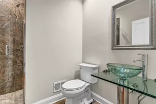 2617 W Evergreen Ave, Chicago, IL 60622 - Photo 4