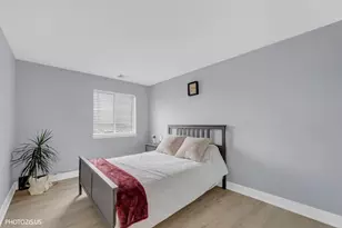 1275 E Baldwin Ln, Palatine, IL 60074 - Photo 8