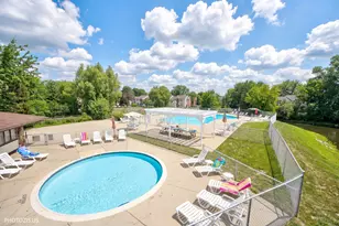 1275 E Baldwin Ln, Palatine, IL 60074 - Photo 14