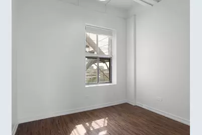 1325 W Wilson Avenue #811, Chicago, IL 60640 - Photo 10