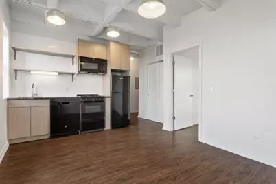 1325 W Wilson Avenue #811, Chicago, IL 60640 - Photo 4