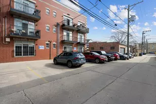 4755 N Kilbourn Ave, Chicago, IL 60630 - Photo 28