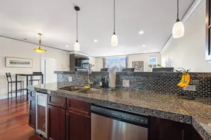 4755 N Kilbourn Ave, Chicago, IL 60630 - Photo 6