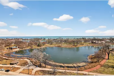 2500 N Lakeview Avenue #1304, Chicago, IL 60614 - Photo 4