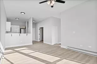 1625 W Howard Ave, Chicago, IL 60626 - Photo 4