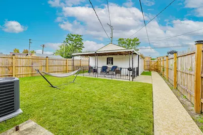 9430 S Parnell Avenue, Chicago, IL 60620 - Photo 14