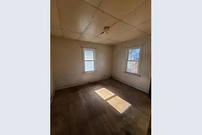 673 Wood Court, Kankakee, IL 60901 - Photo 2