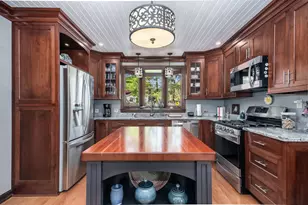 336 Hamilton Ave, Elgin, IL 60123 - Photo 8