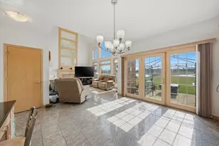 39 Odyssey Dr, Tinley Park, IL 60477 - Photo 6