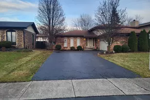 18555 Olde Farm Rd, Lansing, IL 60438 - Photo 14