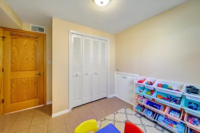 5000 Pratt Avenue, Skokie, IL 60077 - Photo 28