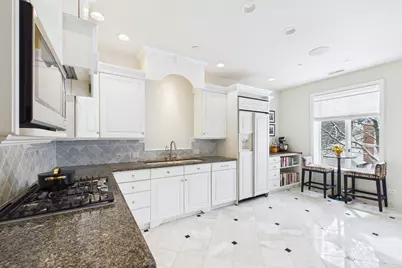 485 Oakwood Avenue #D-2, Lake Forest, IL 60045 - Photo 8