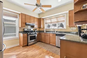 2229 W 109th St, Chicago, IL 60643 - Photo 10