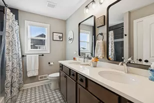 1647 Cobb St, New Lenox, IL 60451 - Photo 22