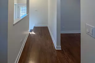 8537 W Sunnyside Ave, Chicago, IL 60656 - Photo 14