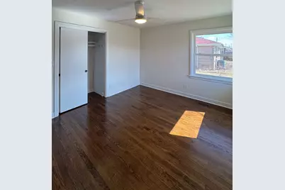 8537 W Sunnyside Avenue, Chicago, IL 60656 - Photo 24