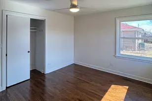 8537 W Sunnyside Ave, Chicago, IL 60656 - Photo 24