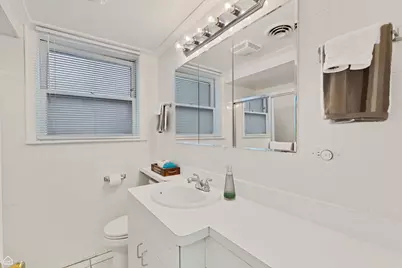 2000 N 73rd Avenue, Elmwood Park, IL 60707 - Photo 28