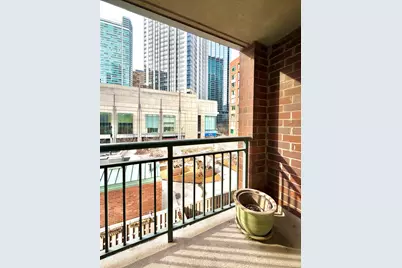 480 N McClurg Court #520, Chicago, IL 60611 - Photo 12