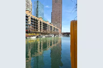 480 N McClurg Court #520, Chicago, IL 60611 - Photo 2