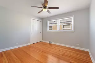 7242 S Honore St, Chicago, IL 60636 - Photo 10