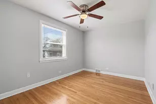 7242 S Honore St, Chicago, IL 60636 - Photo 12