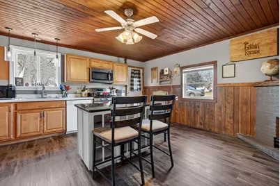 911 E Washington Street, Morris, IL 60450 - Photo 2