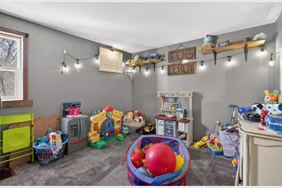 911 E Washington Street, Morris, IL 60450 - Photo 14