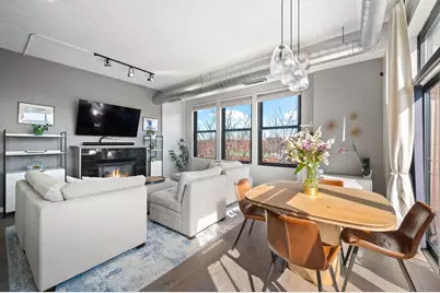 3944 N Claremont Avenue #408, Chicago, IL 60618 - Photo 10